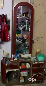 Dressing table