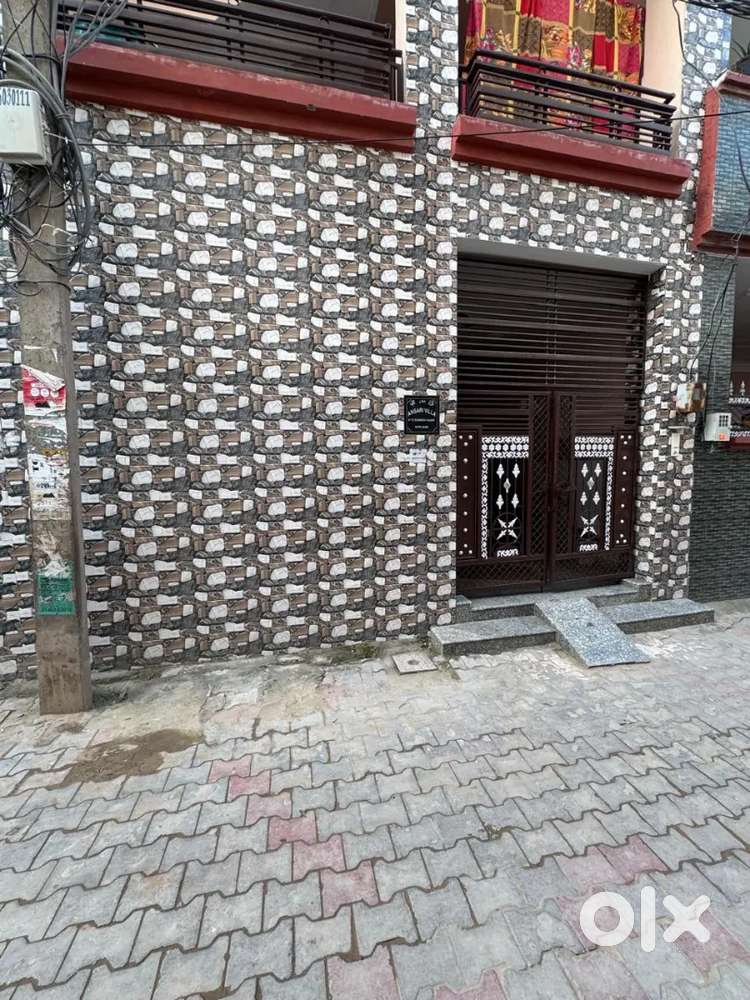 Ground 2 floor 2 room set 2sets first floor 2bhk