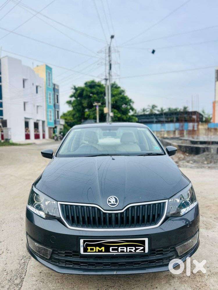 Skoda Rapid 1.0 Ambition TSI AT, 2017, Petrol