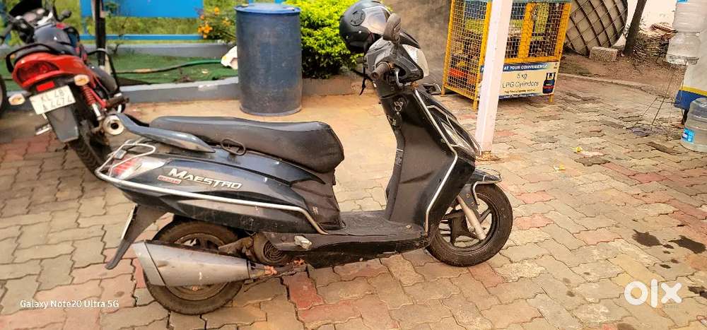 Scooter for sale price Rs 20000