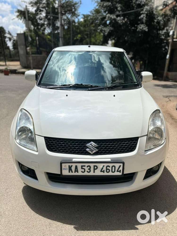Maruti Suzuki Swift VXI Optional, 2010, Petrol