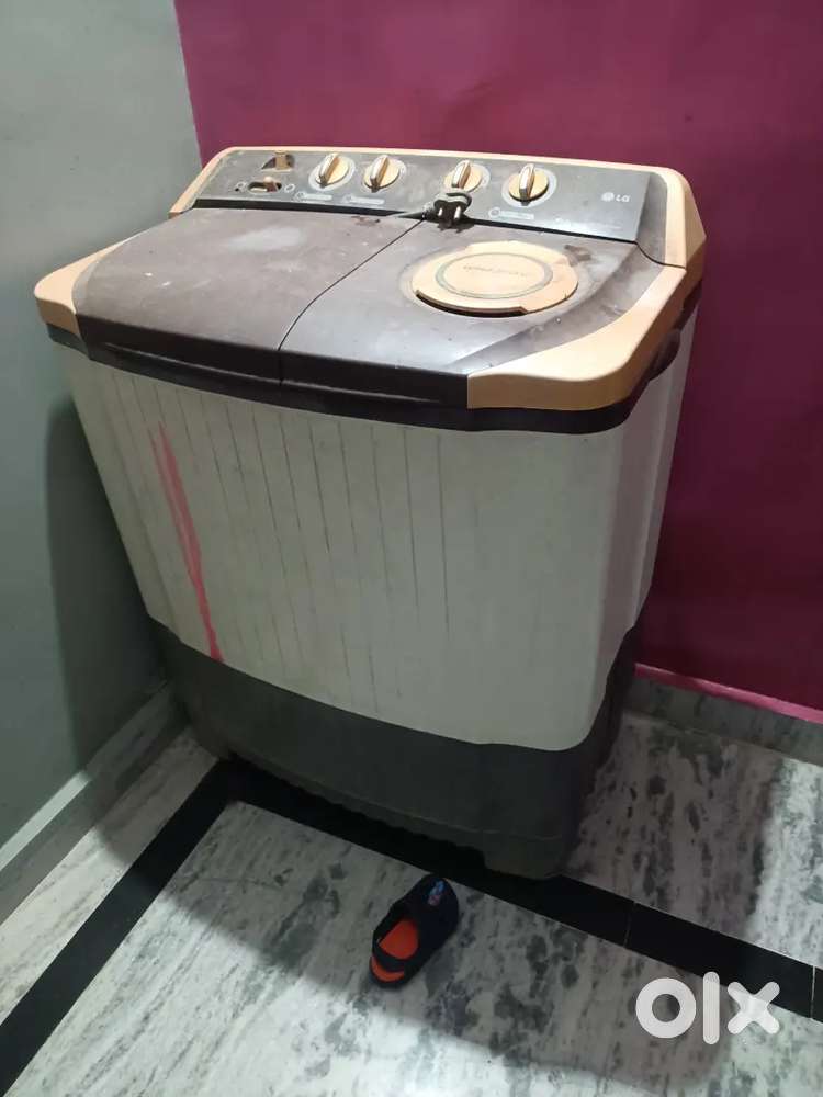 Lg ki washin Mashine bechna hai