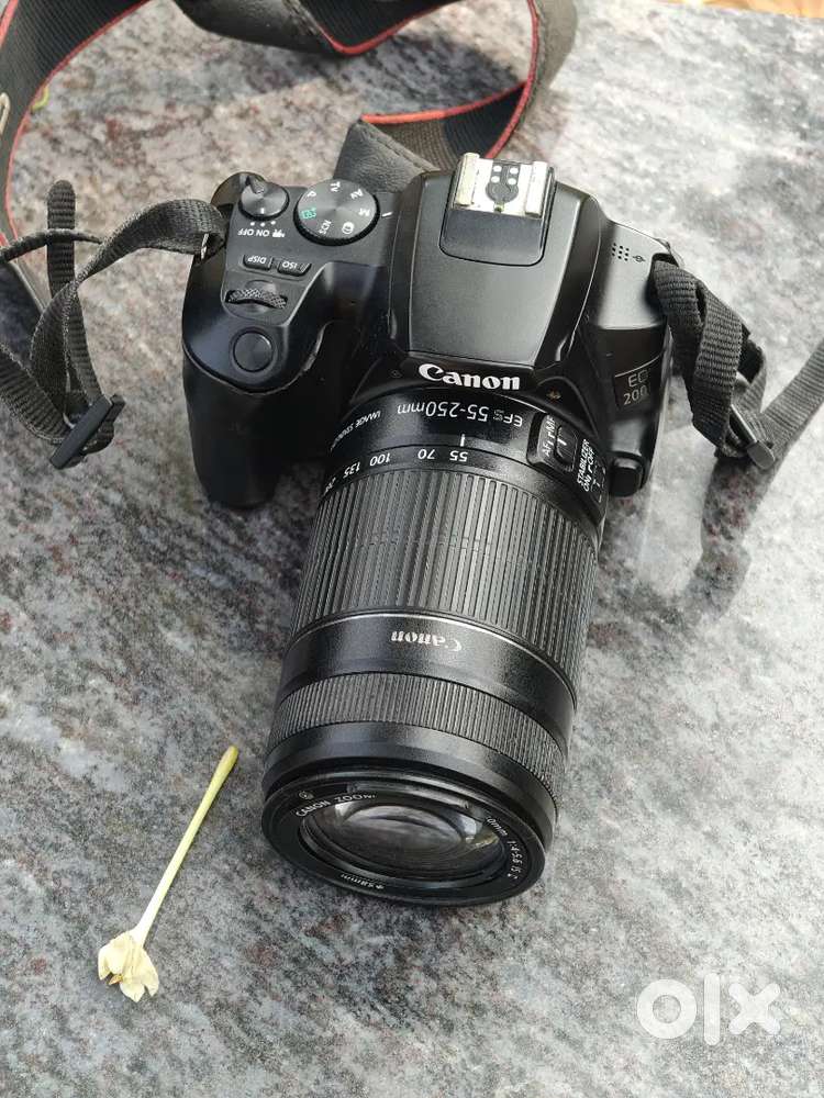 Canon 200d