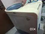 WHIRLPOOL 12kg Washing machine