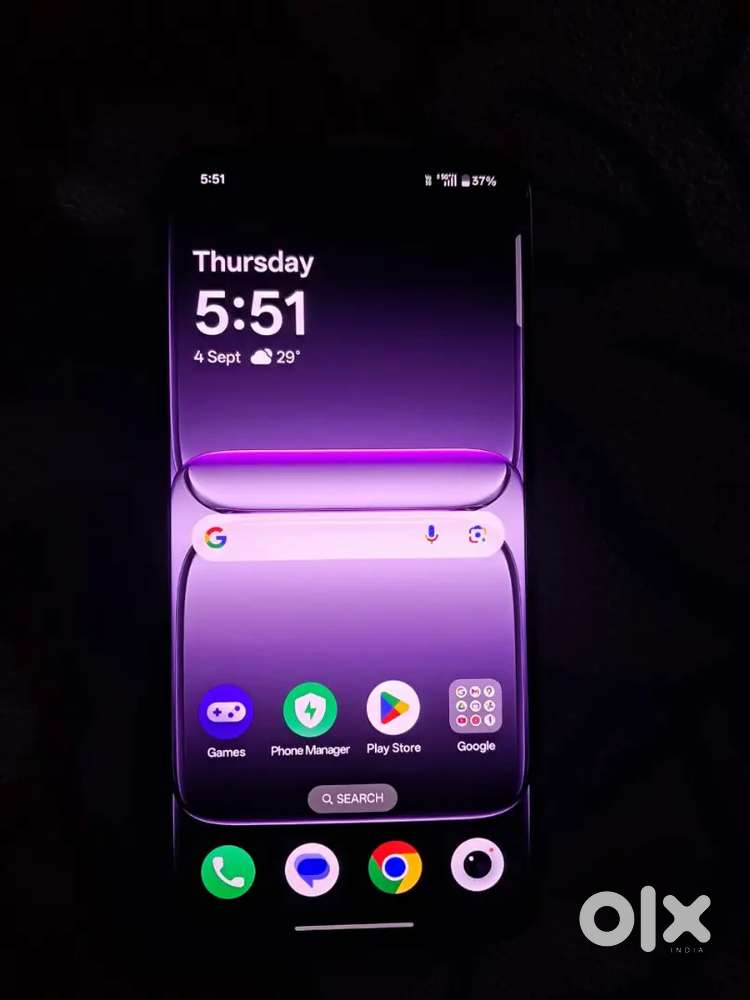 One plus nord 5 5 G 256 8 Gb ram  battery 68000 mh Good phone