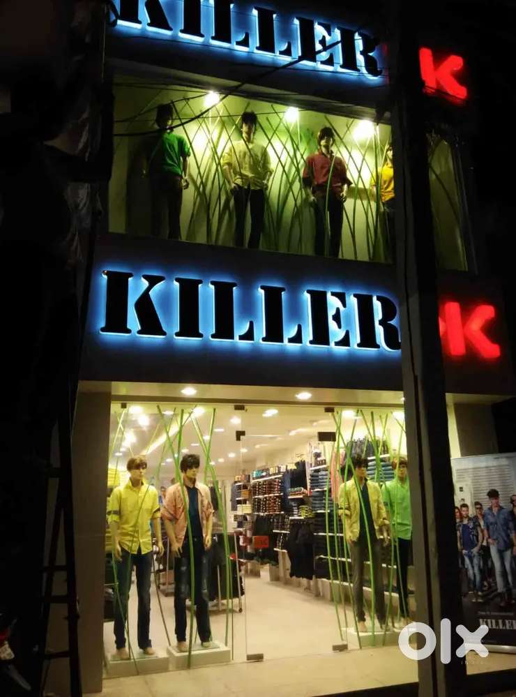 10th +2 Koi bhi job joining kr Sakta hai garments readymade showroom