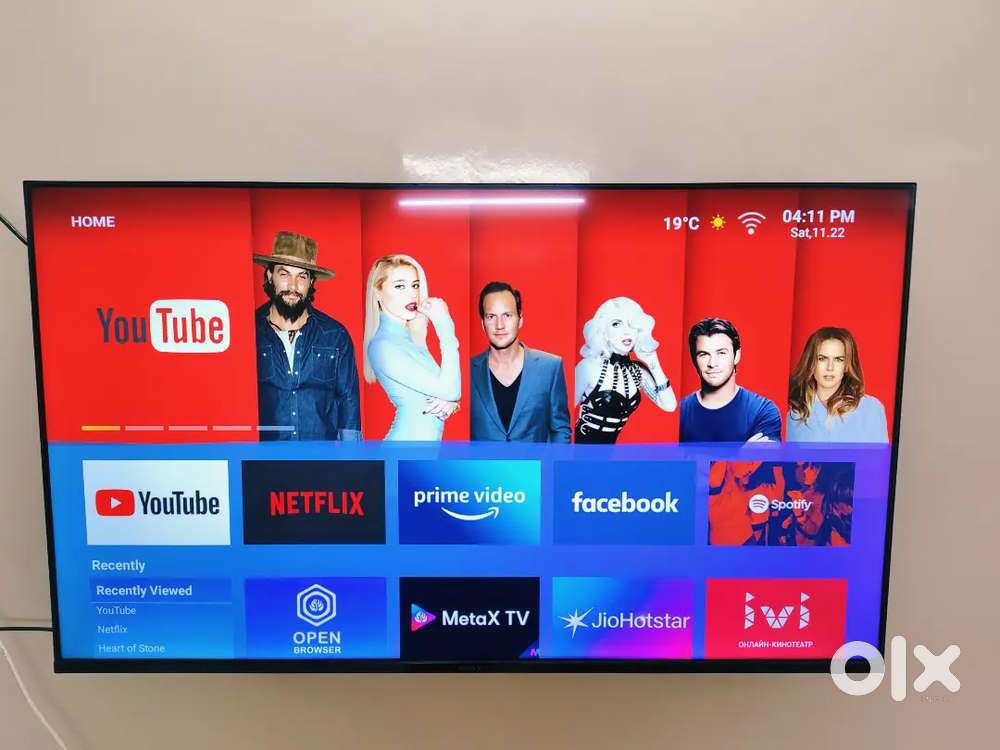 52 SMART LED TV 2 YEARS WARRANTY 4K ULTRA