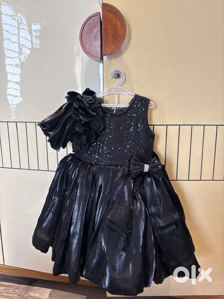 Girl Frock Part Wear
