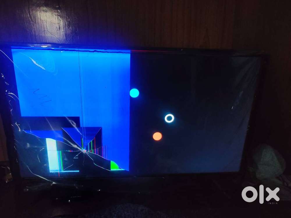 MI TV 40 INCH DISPLAY BROKEN
