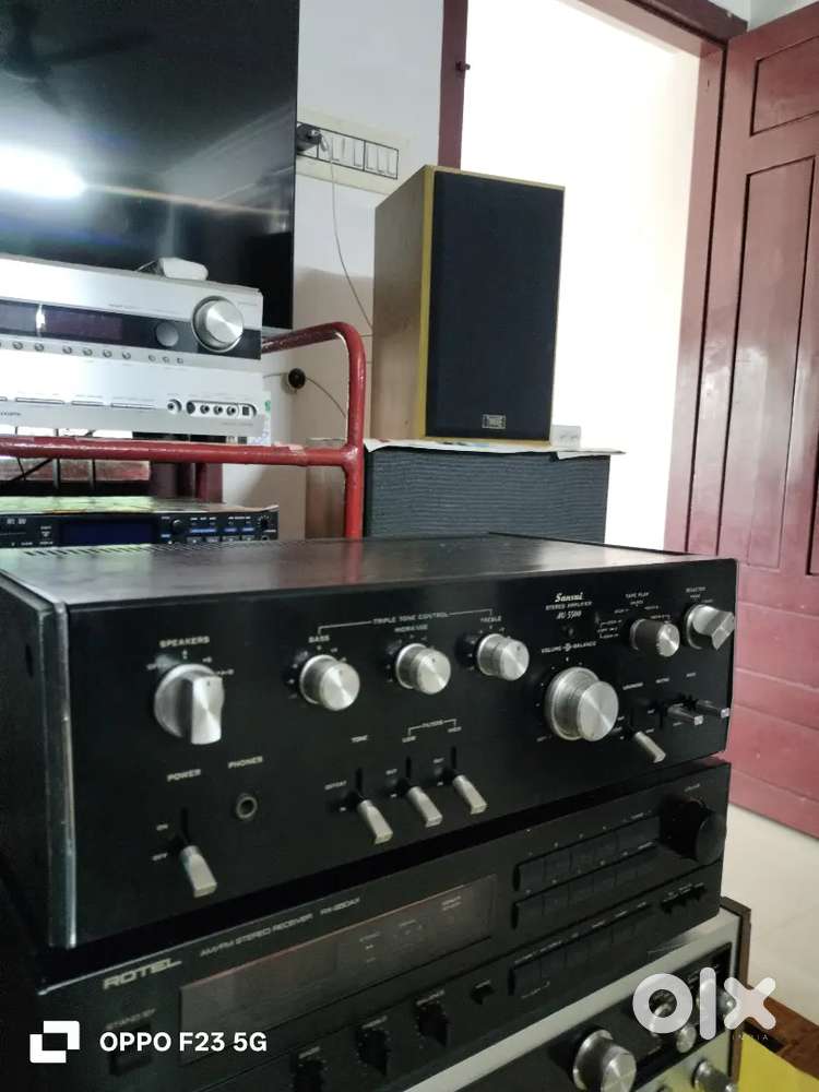 AMPLIFIER'S BOOK SHELF SPEAKERS TOWER SPEAKER