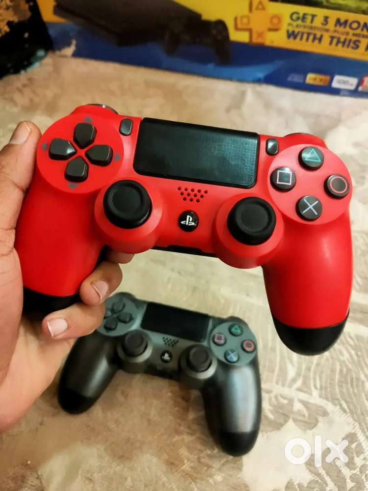 PS4 controller