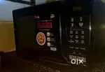 Convection Oven – Excellent Condition, Barely Used