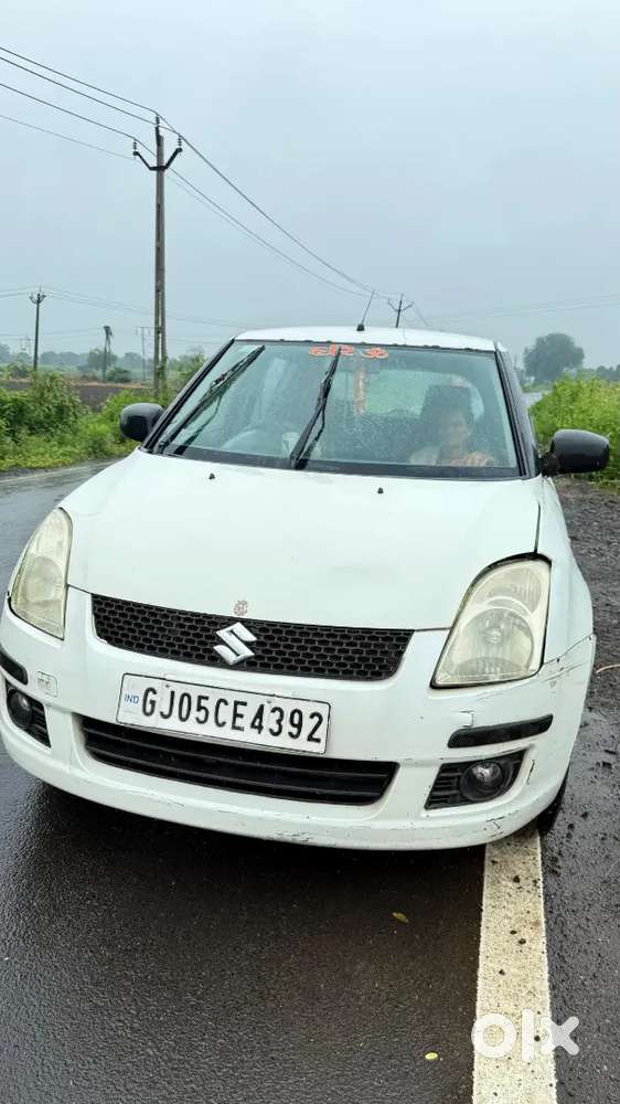 Maruti Suzuki Swift 2010 cng & petrol