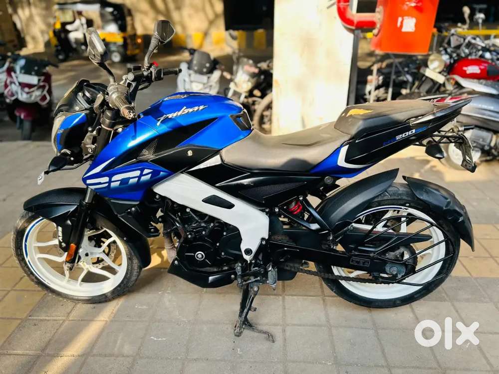 NS PULSAR 200  ABS BAJAJ