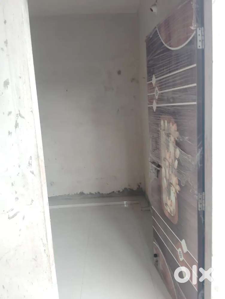 One Rk Room Rent Available