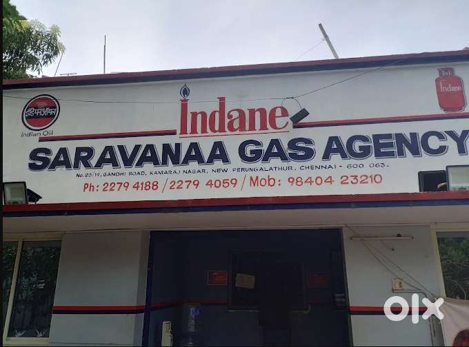 Front End Receptionist and a telecaller