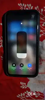 iPhone 11 black 64 gb call me