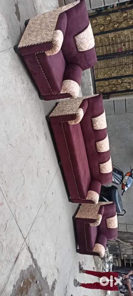 Five seater sofa 3+1+1