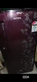 INTEX MINI FRIDGE