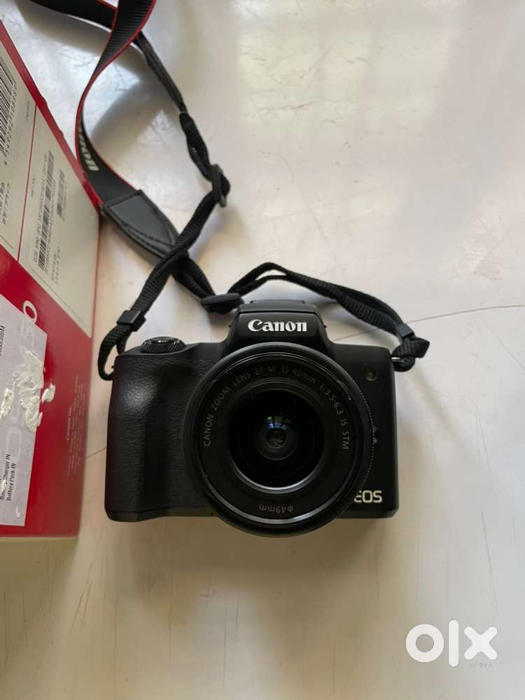 Canon EOS M50