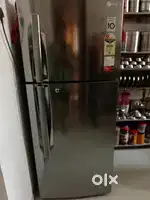 LG double door fridge in good condition