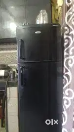 Whirlpool refrigerator 240 litre mint condition