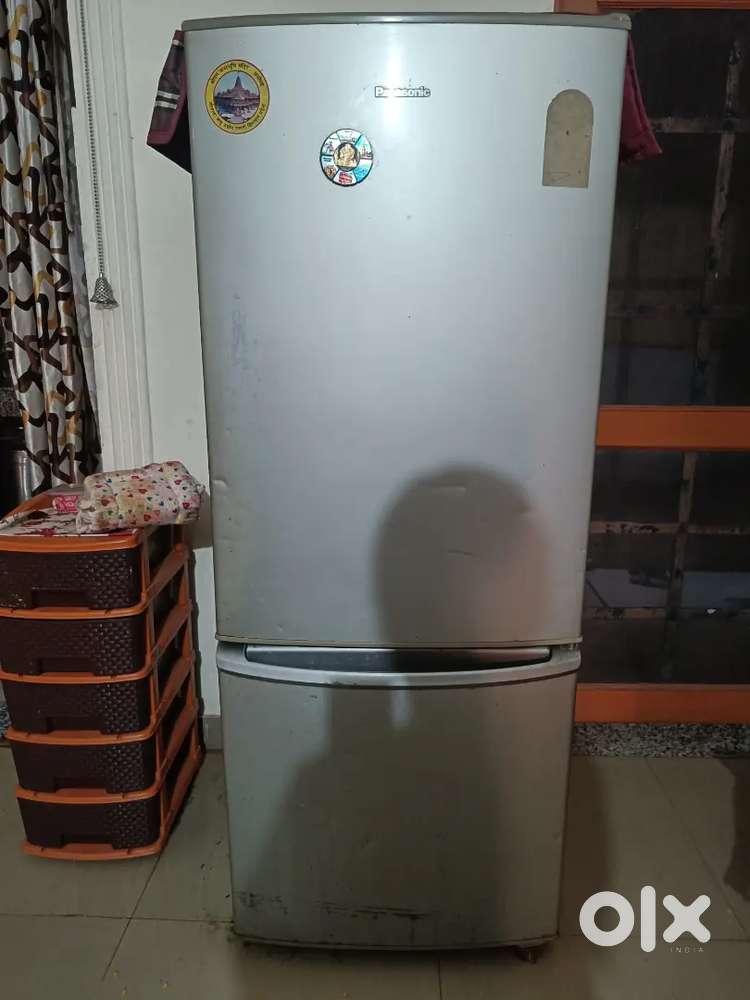 Electronic item