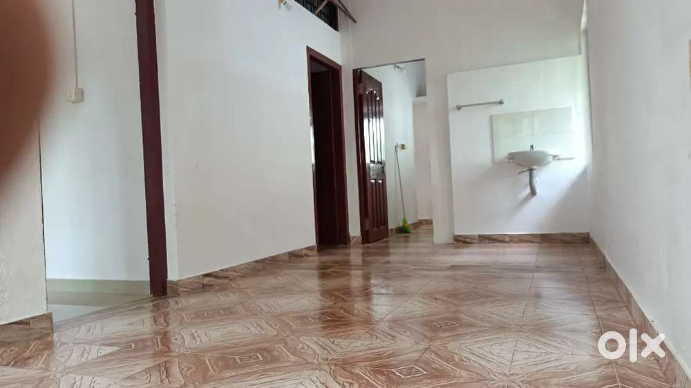 തൃക്കാക്കര മോഡൽ എഞ്ചിനിയറിംഗ് കോളേജിനോട് അടുത്ത് 2bhk