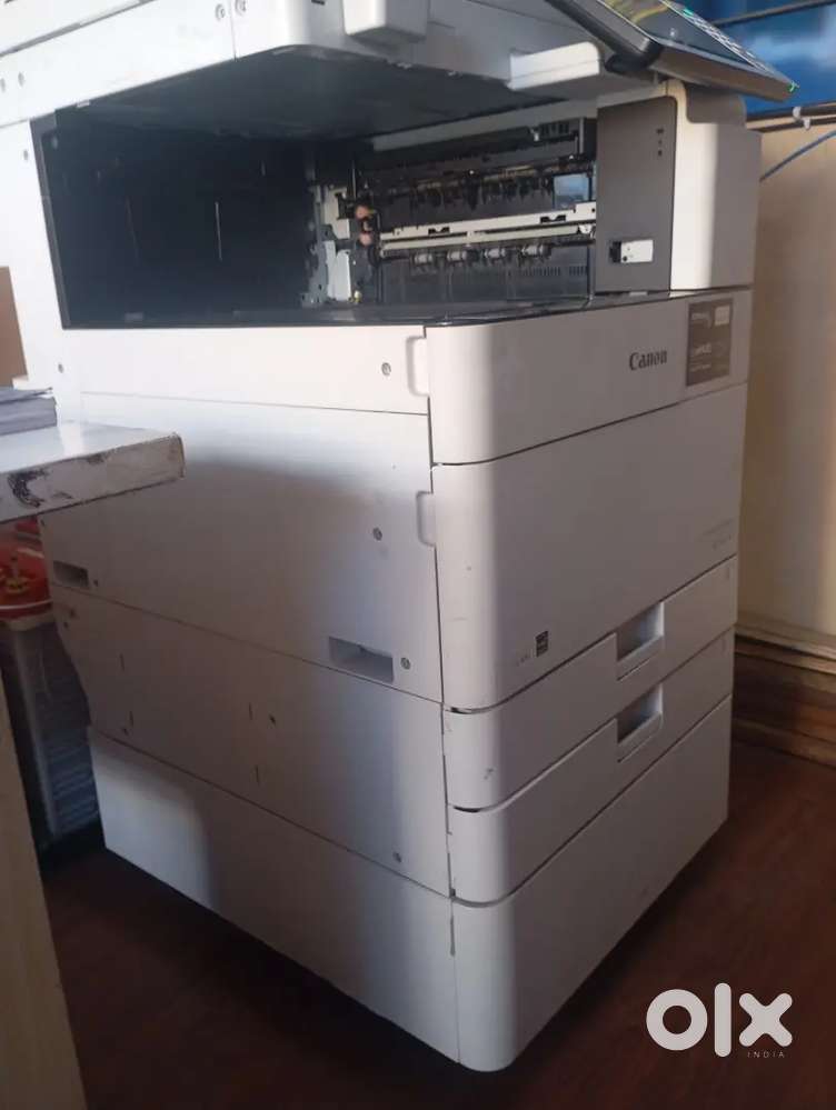 Canon image runner advance 4545i