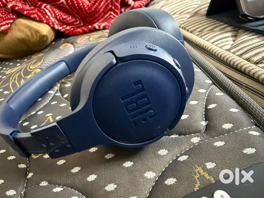 JBL Tune 770 NC