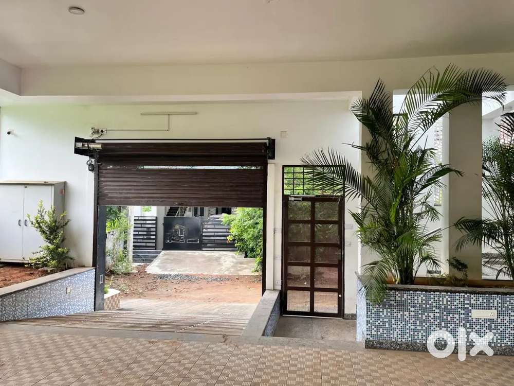 2BHK semi furnished House for rent in Ganapathy