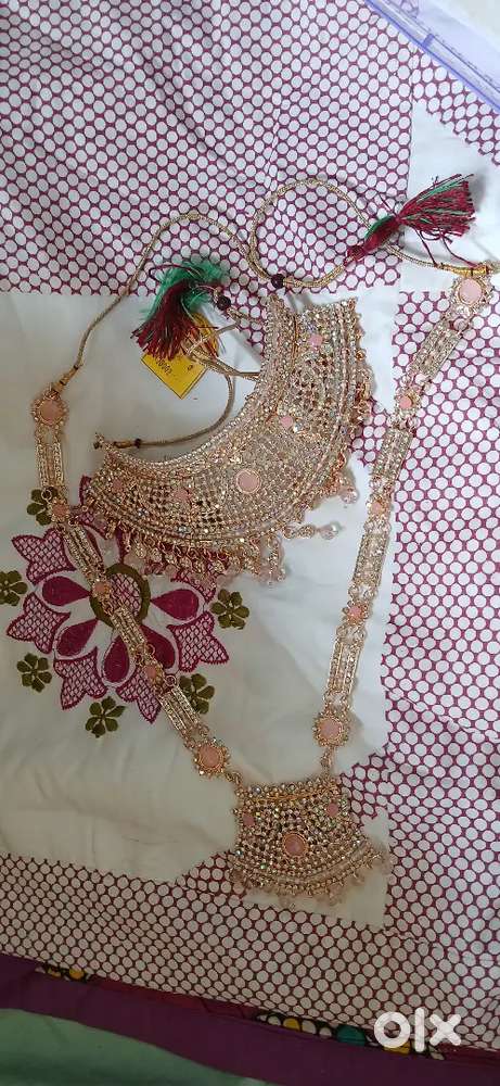 Bridal lahenga and bridal jewellery