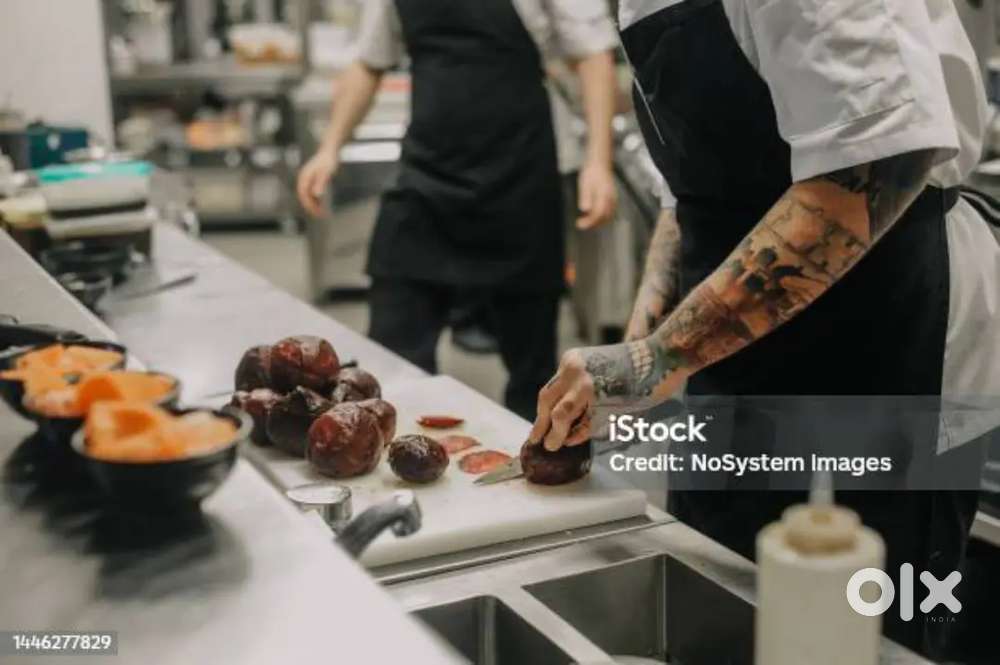 Urgently hiring Continental, Commi 1 chef