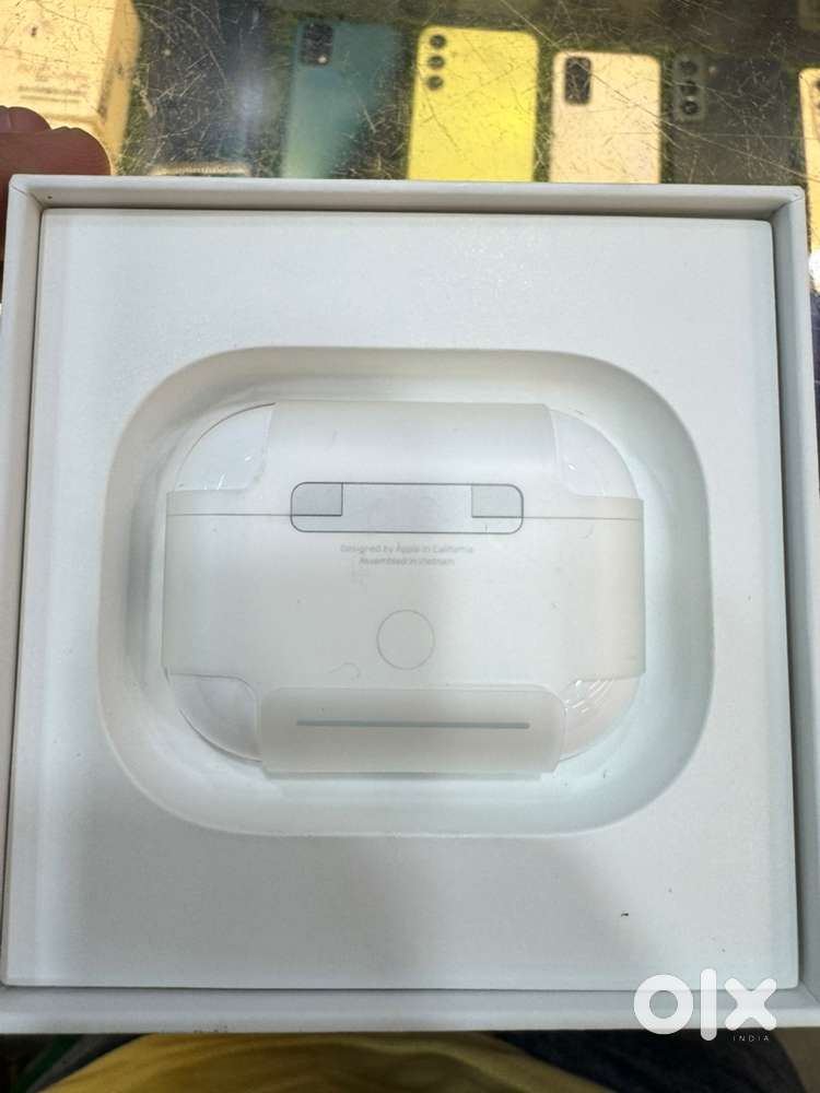 Apple airpods pro 2 unused only activated warranty 08/02/26