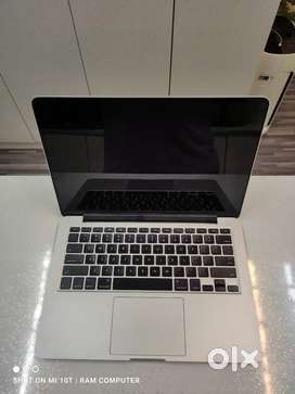 MacBook pro A1502 laptop ((corei5, 8gb ram, 256gbssd))