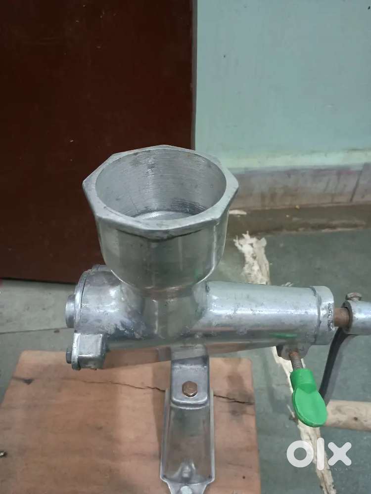 Juicer Hand operated