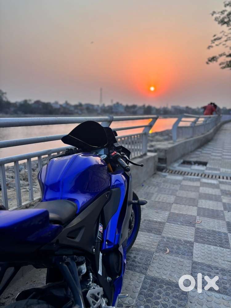 R15 v4 New Condition