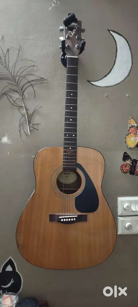 Yamaha Acoustic Guitar in Perfect Condition