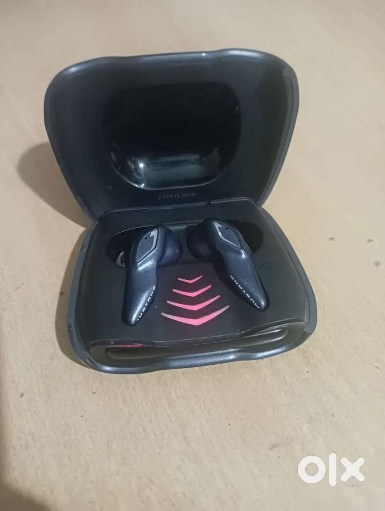 Boult Earbuds (Mustang torq) edition