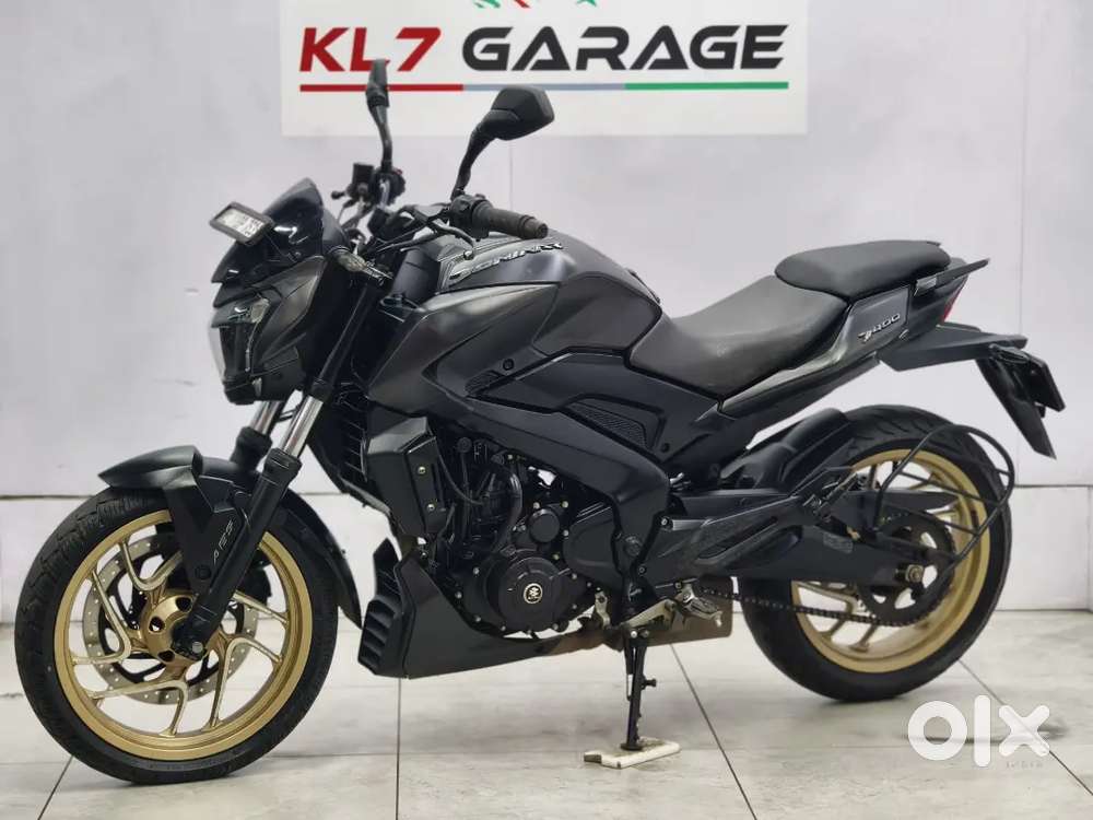 BAJAJ DOMINAR 400 ABS