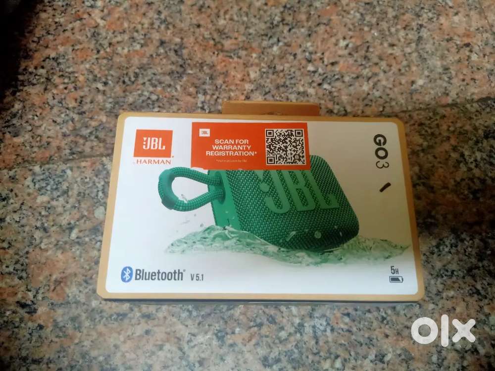 Brand new bluetooth speaker with 1year warranty
