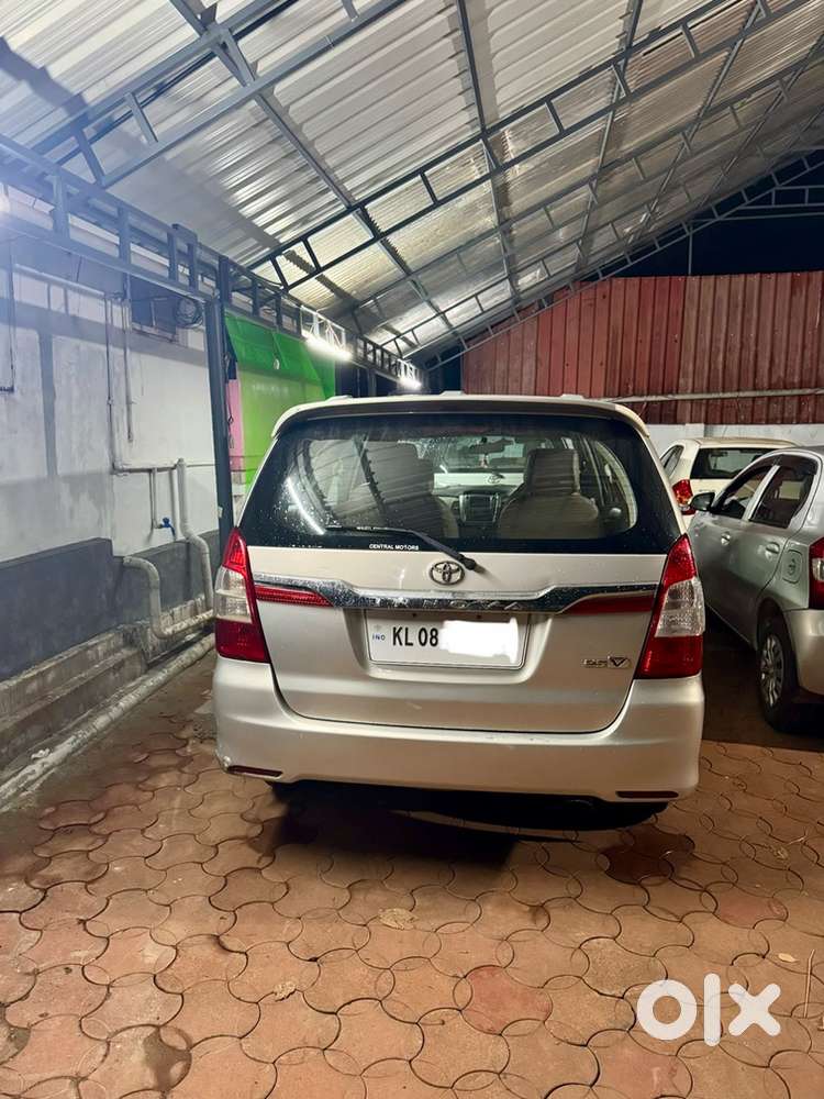 Toyota Innova 2013 Diesel Well Maintained