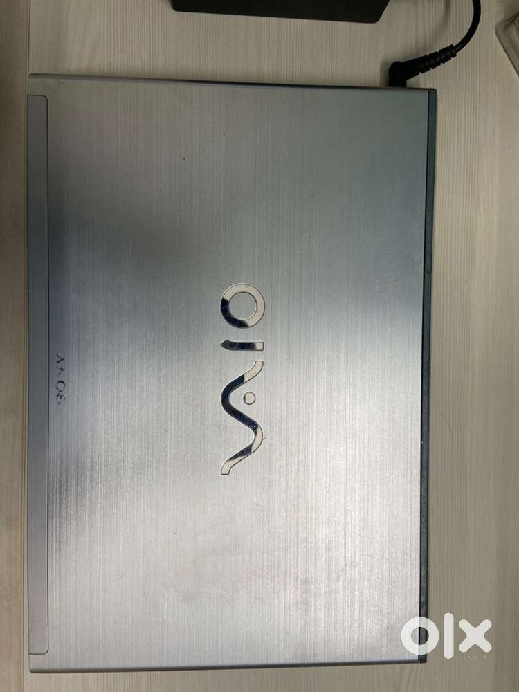 SONY VAIO-Touchscreen laptop with external blutooth keyboard and mouse