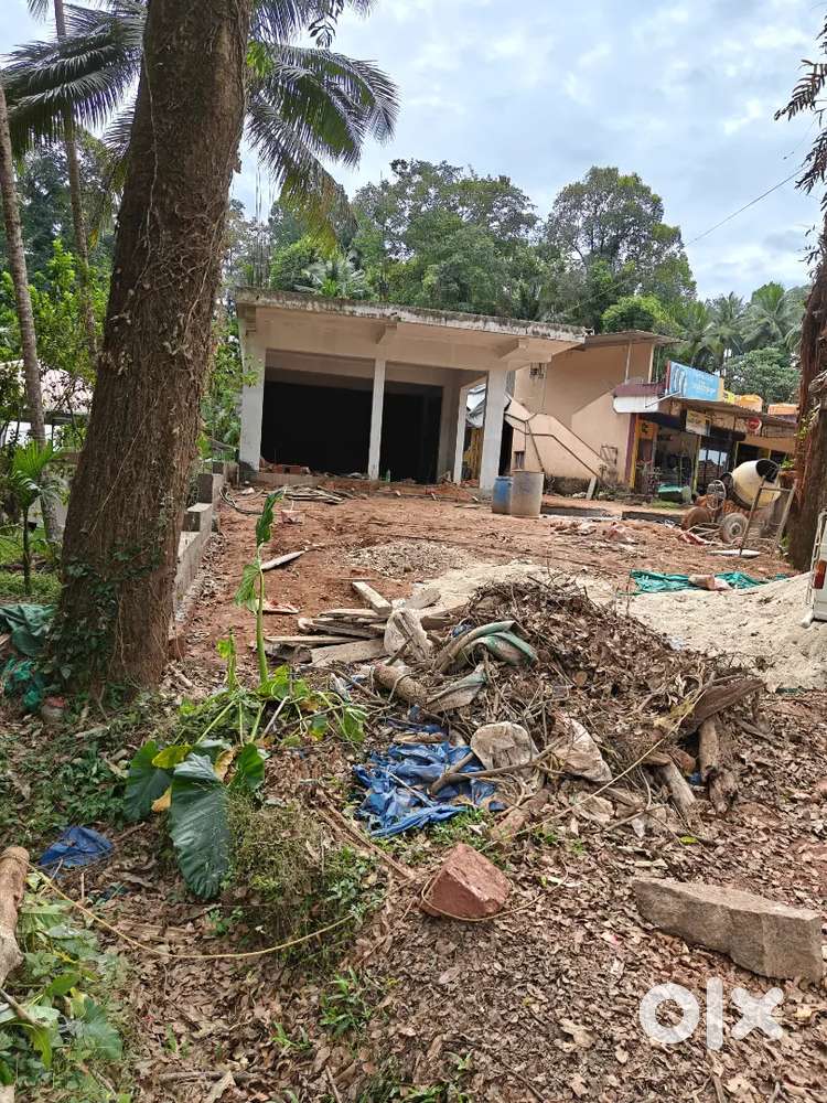 Commercial property with 2 rental income house