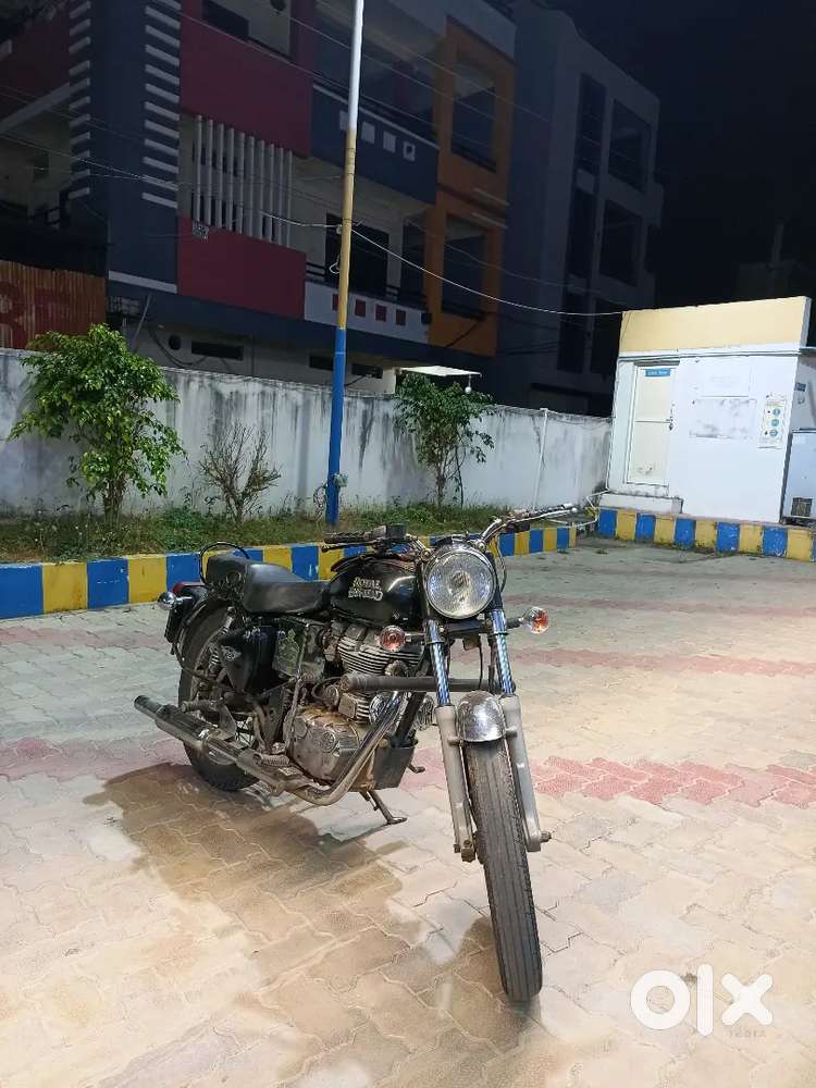 Royal Enfield Bullet and neet and excellent condition