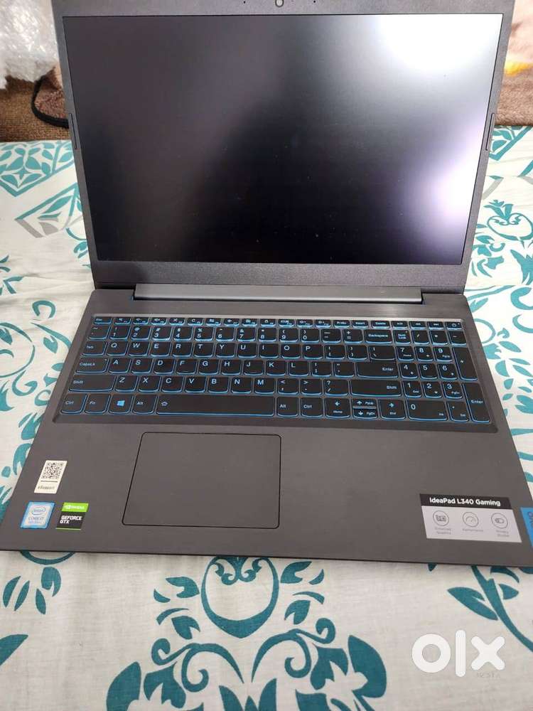 Lenovo gaming laptop