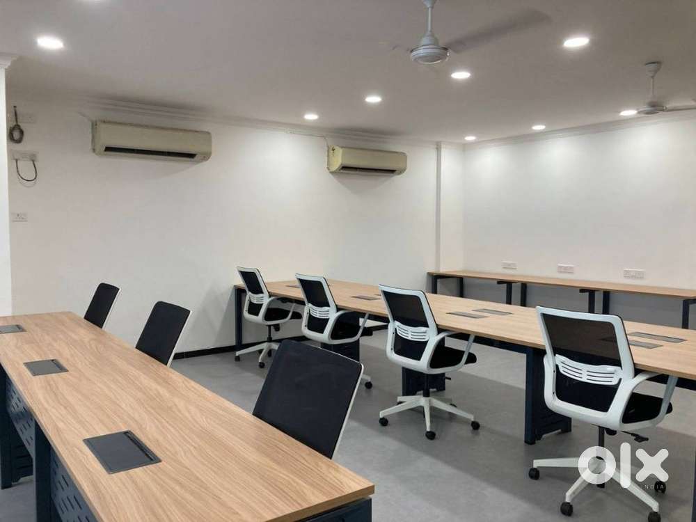 1050 Sqft Furnished Office On Rent Near Jahangir Hospital, Bund Garden