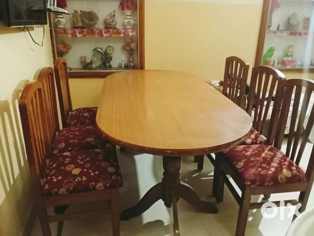 Dinning Table 6 Seater Brand New Condition.