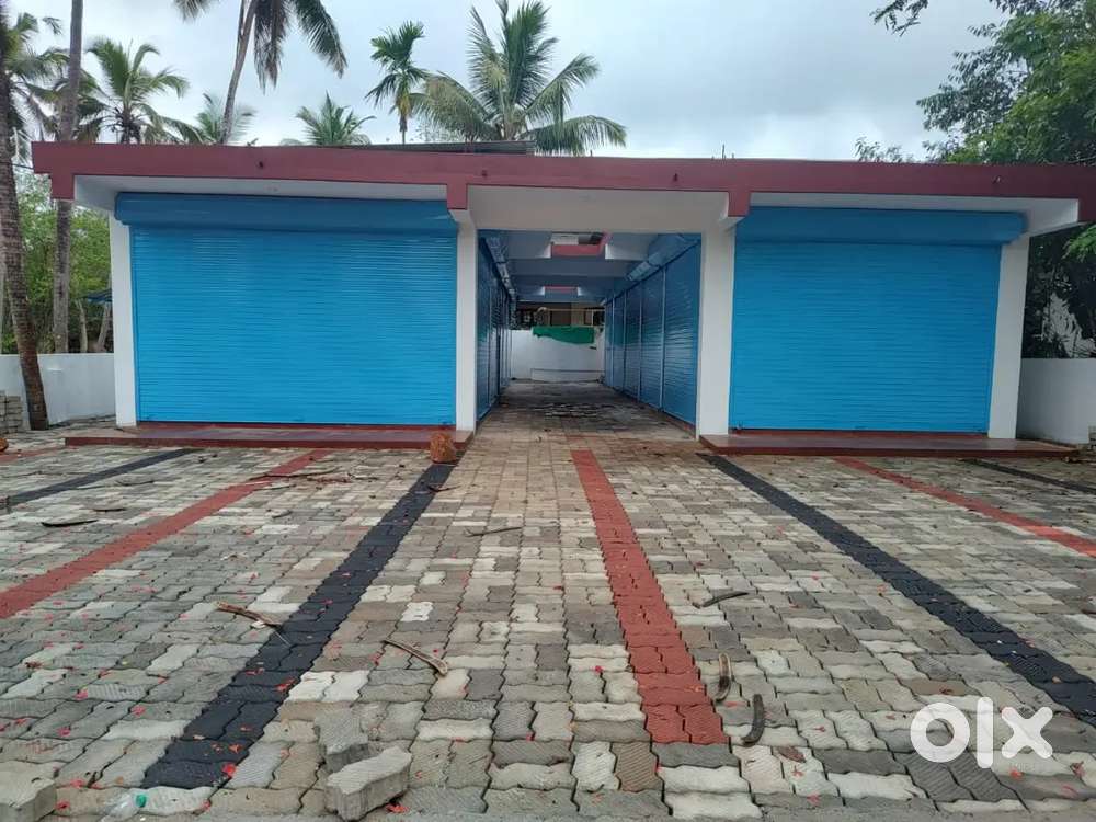 Commercial Property for rent near mathamangalam town