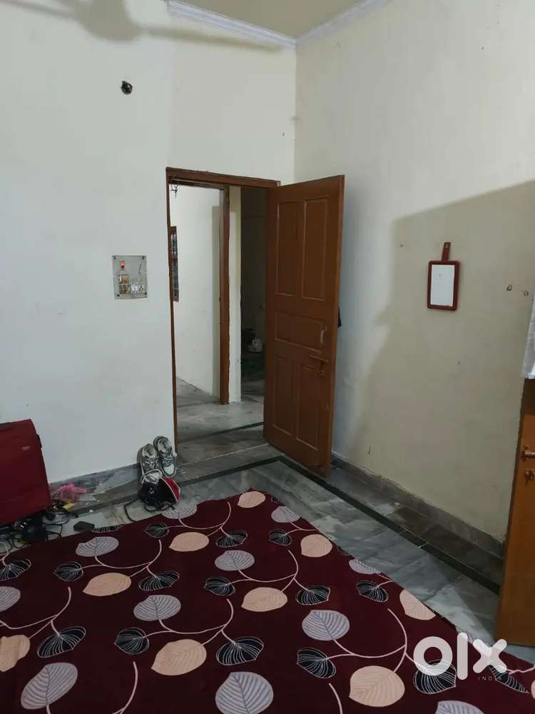 19,000

2BHK Flat for Rent In Beta 1 Good